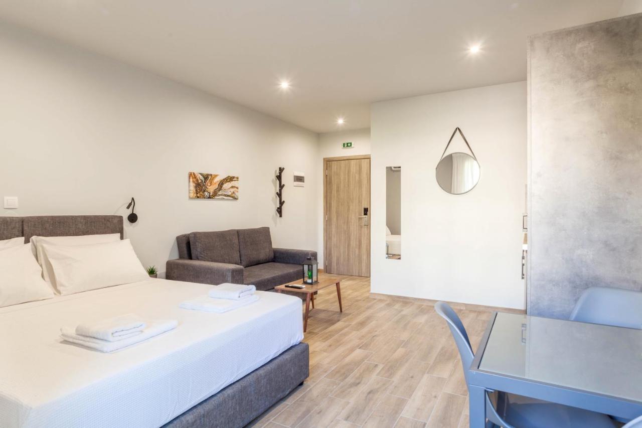 Raise Heraklion Boutique Apartments Esterno foto