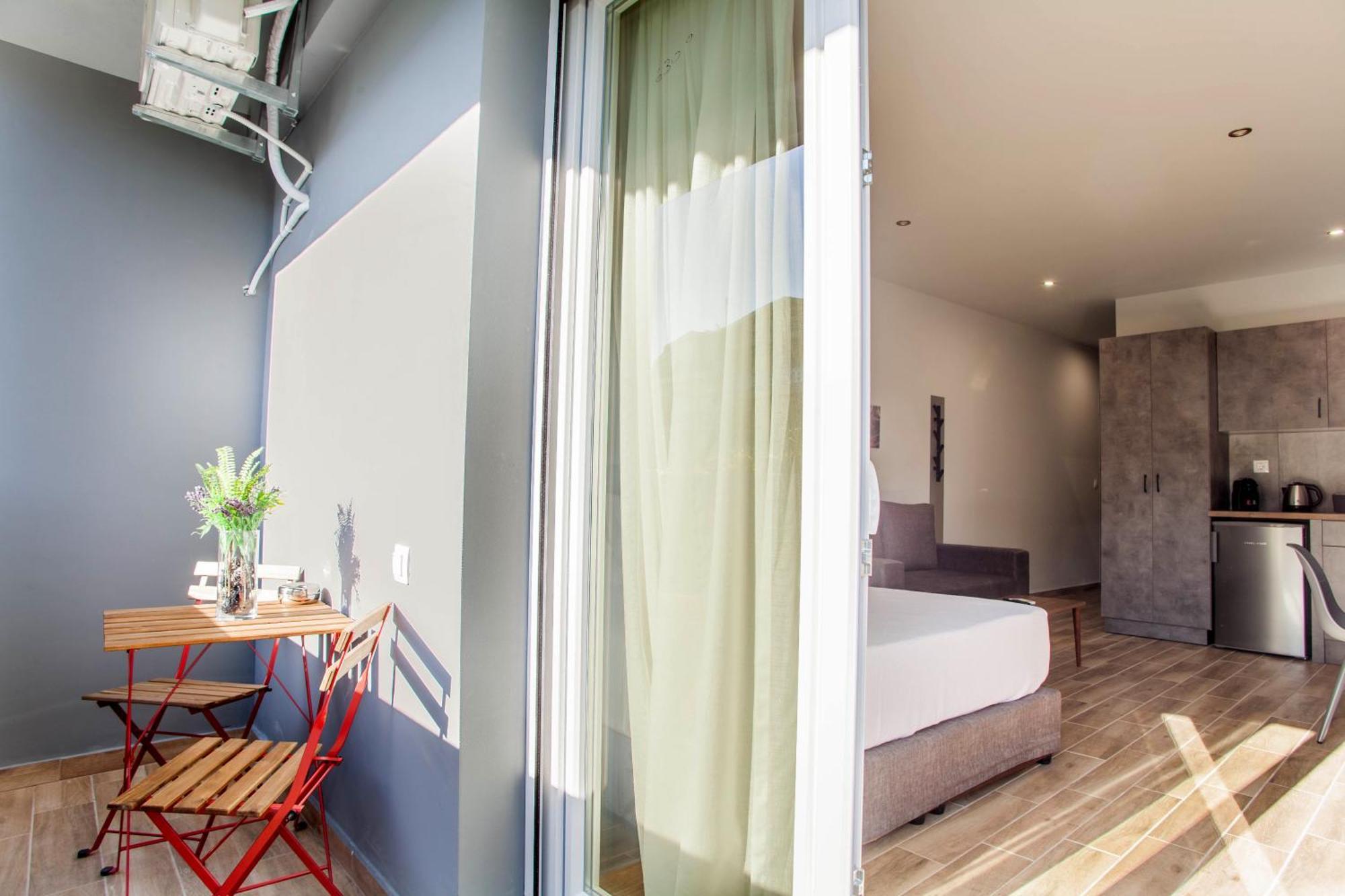 Raise Heraklion Boutique Apartments Esterno foto